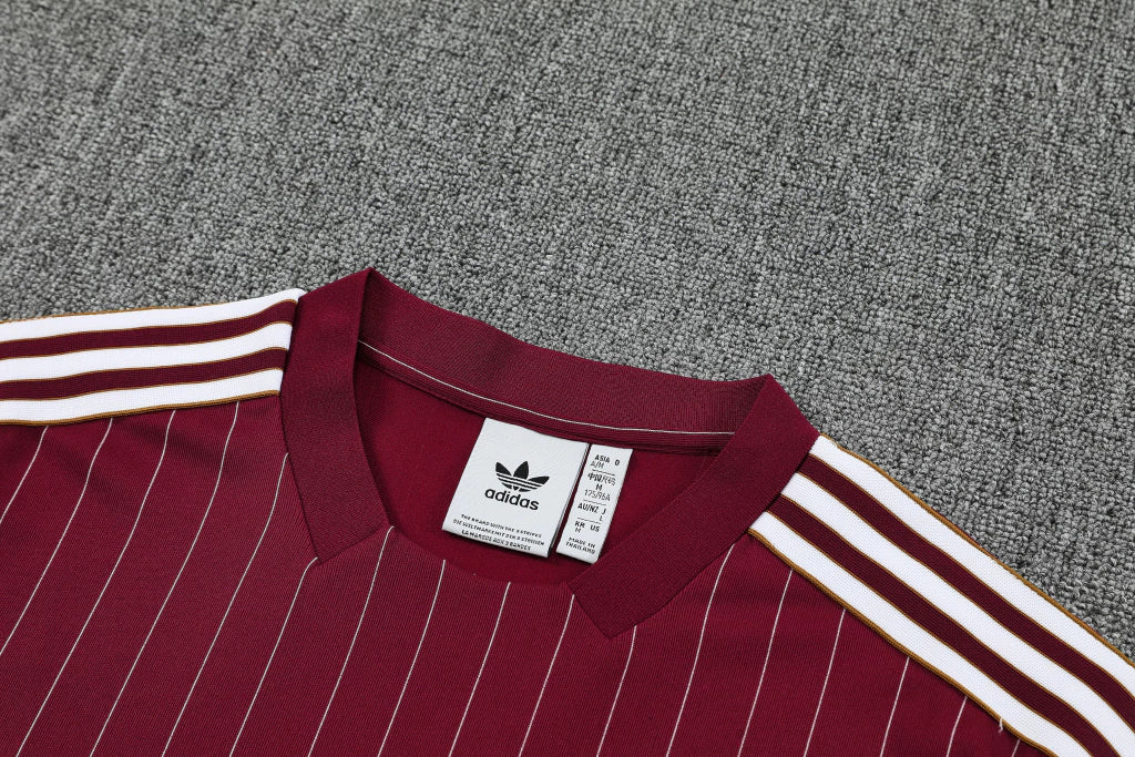 Kit Allenamento Arsenal Bordeaux Maniche corte Taglia L