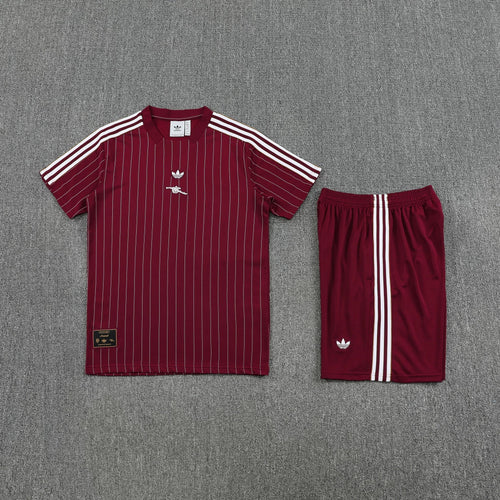 Kit Allenamento Arsenal Bordeaux Maniche corte Taglia L